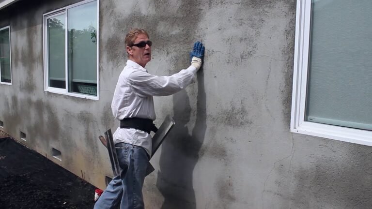 Repairing Stucco Cracks